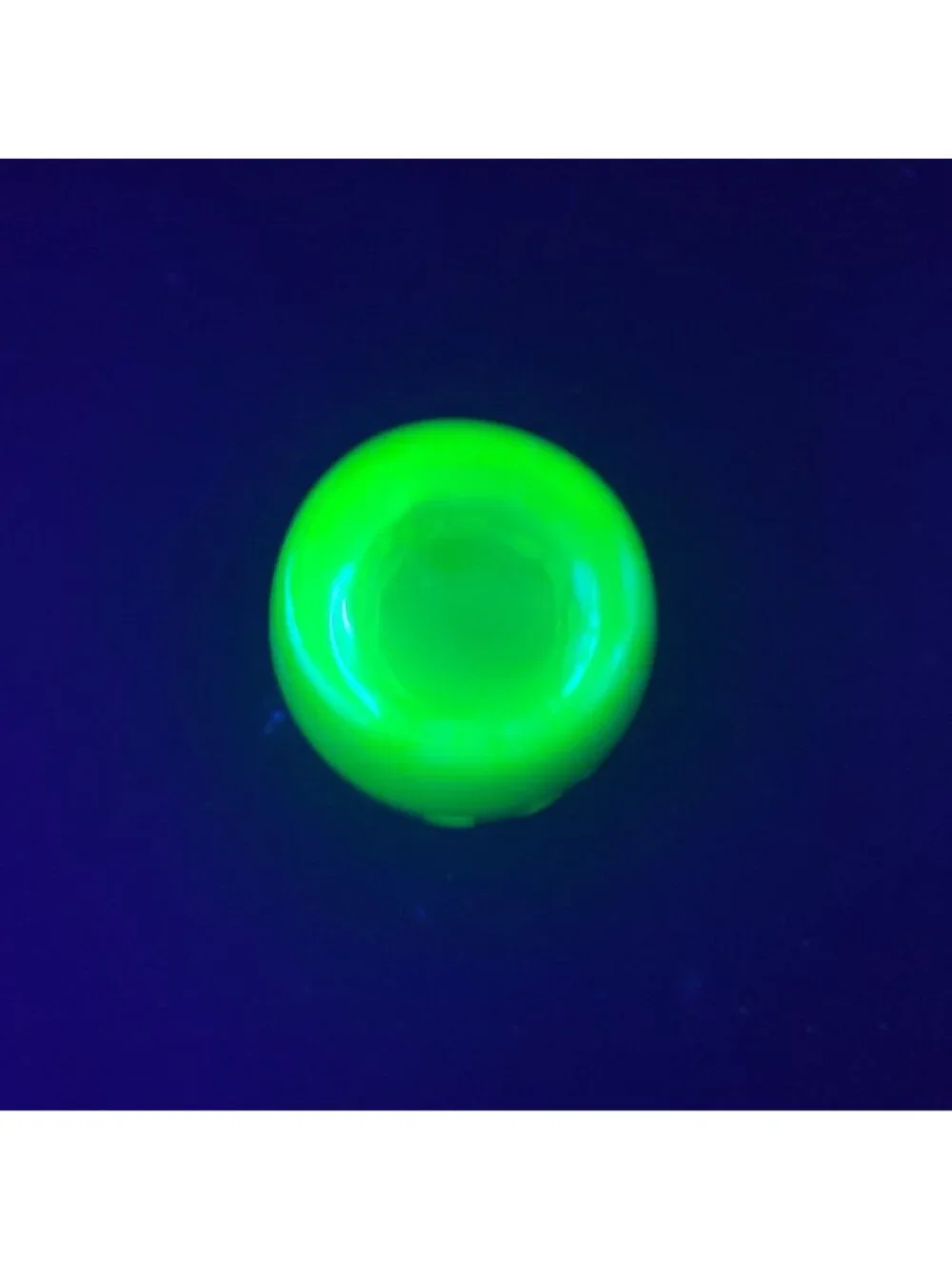 Vintage Uranium Vaseline Wheel Cut Etched Shot Glass Glows 2